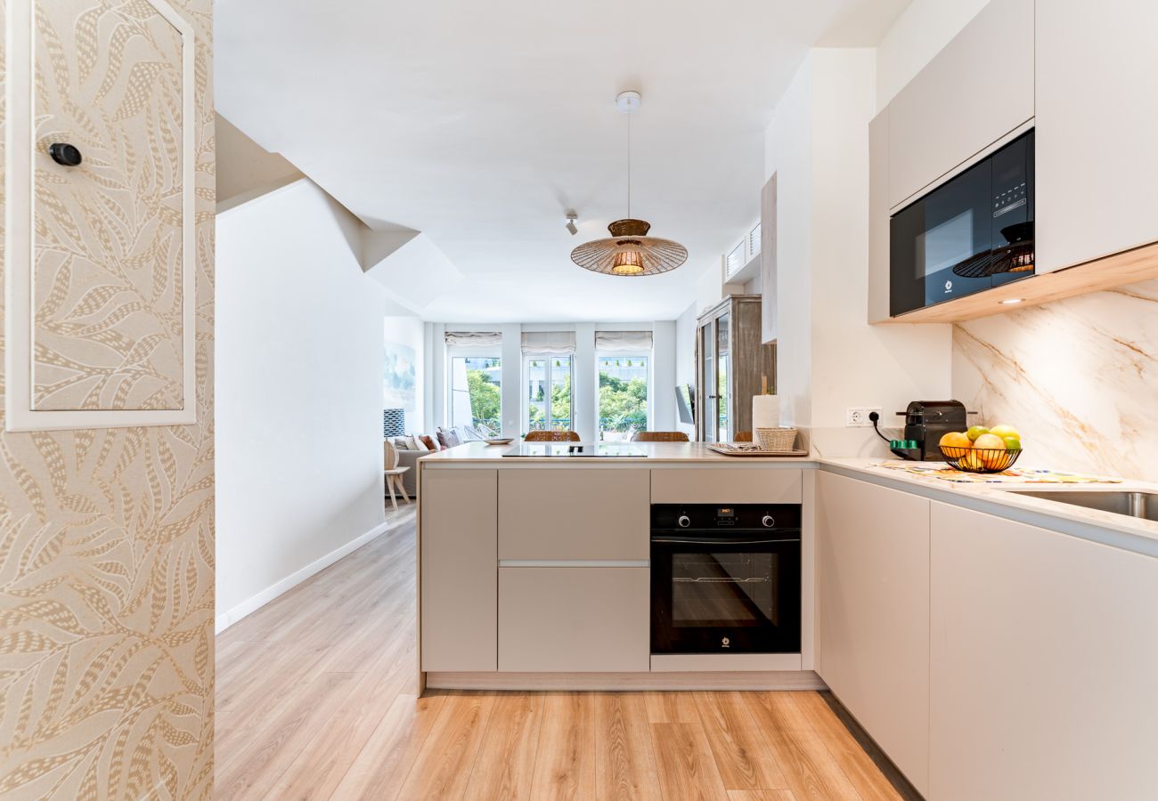 Ferienwohnung in Marbella - MalagaSuite Duplex Marbella with Parking