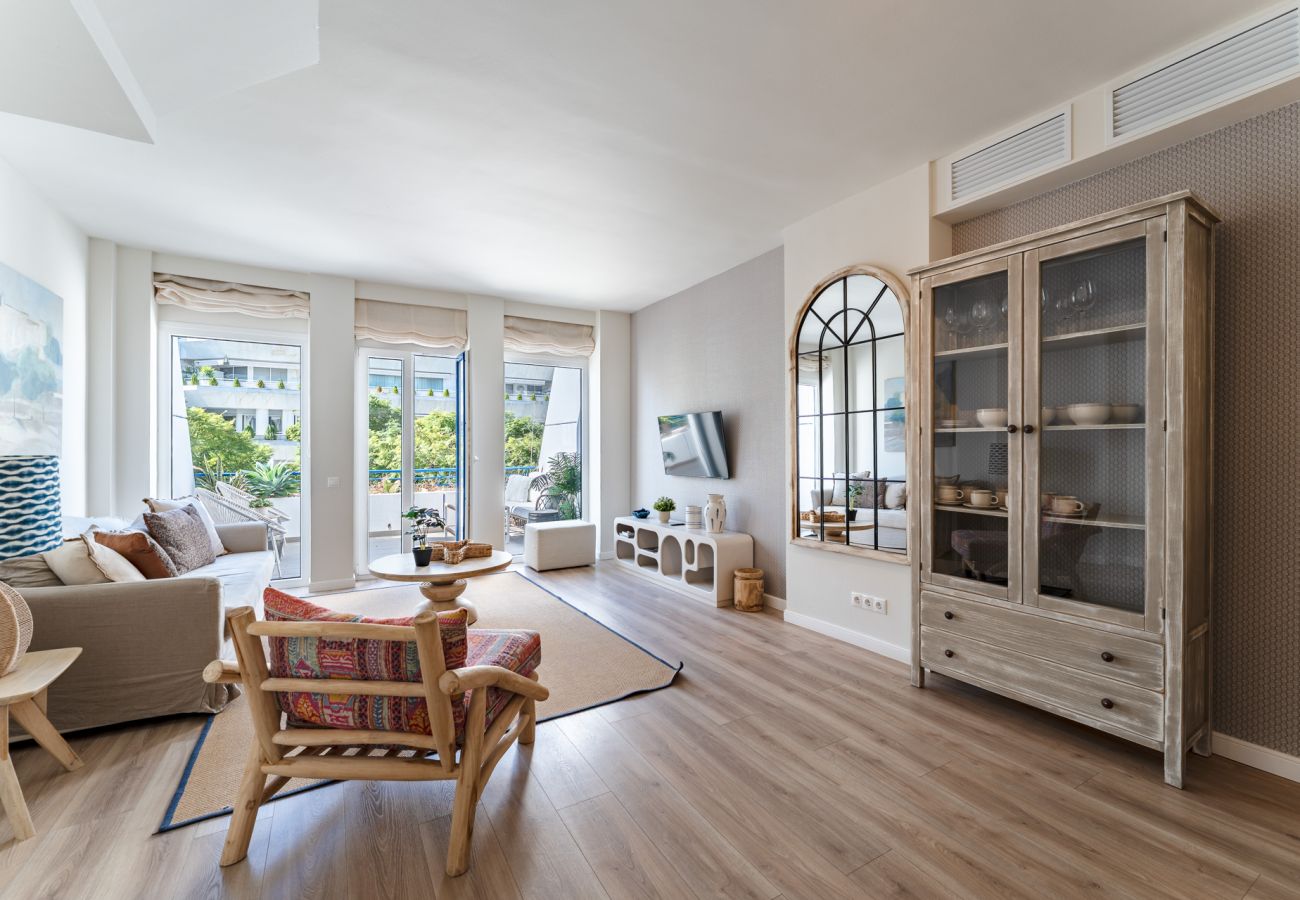 Ferienwohnung in Marbella - MalagaSuite Duplex Marbella with Parking