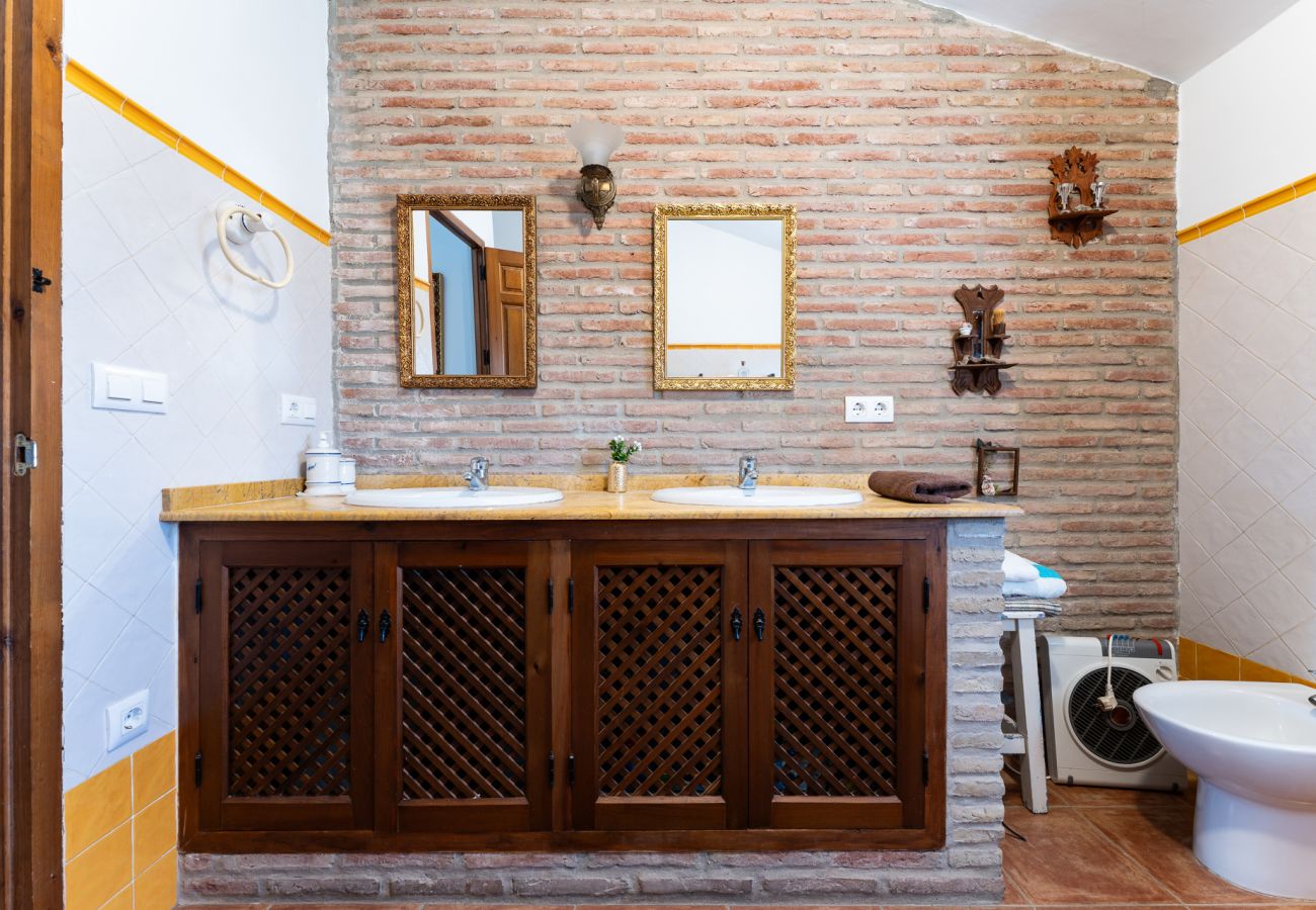 Landhaus in Antequera - MalagaSuite Cortijo Segura