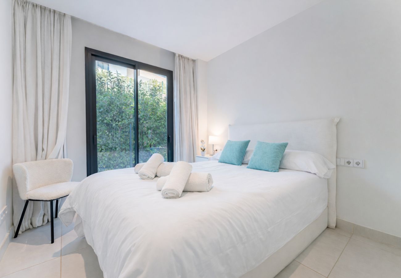 Ferienwohnung in Fuengirola - MalagaSuite Higueron West Luxury & Private Pool