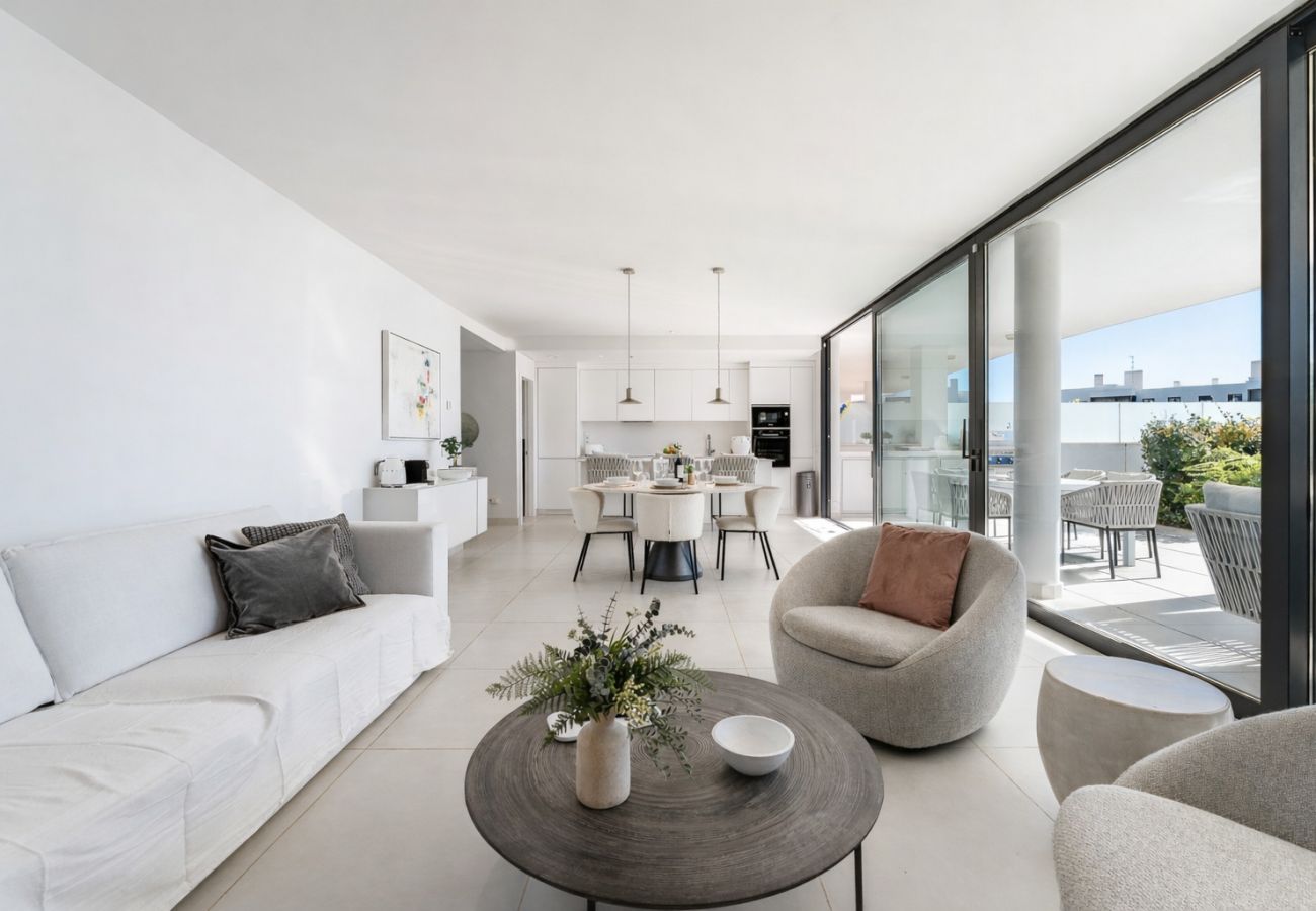 Ferienwohnung in Fuengirola - MalagaSuite Higueron West Luxury & Private Pool