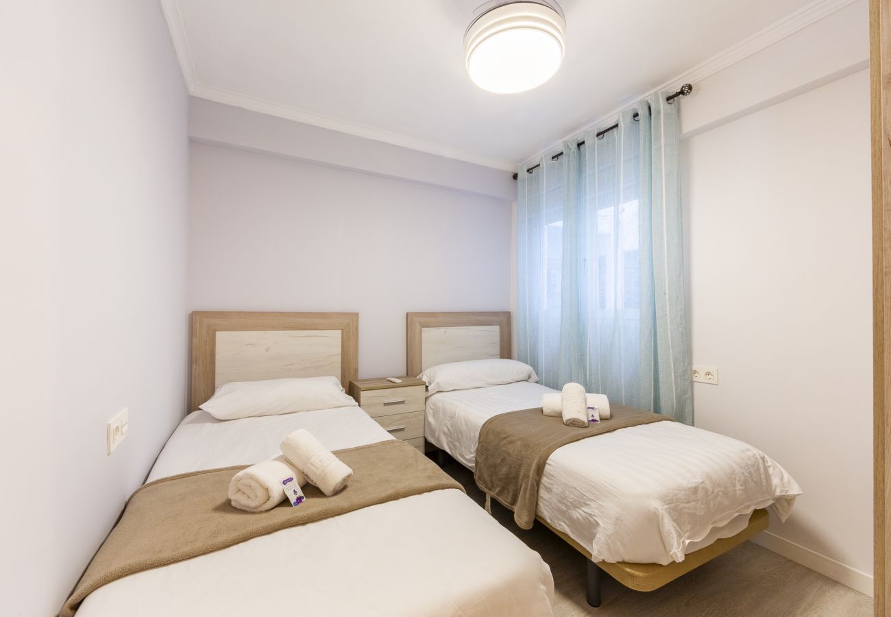 Ferienwohnung in Almería - AlmeriaSuite El Zapillo Beach