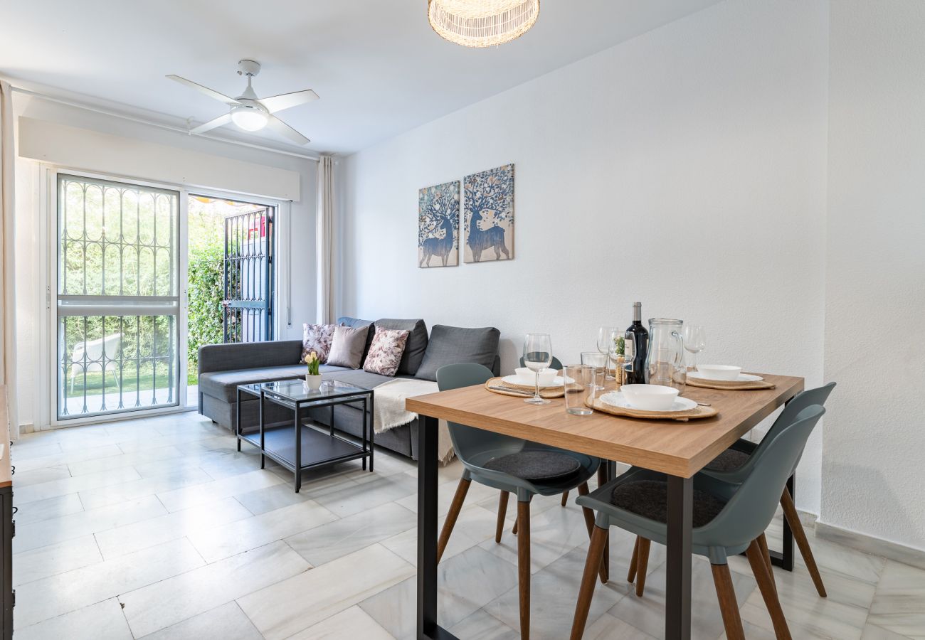 Ferienwohnung in Torremolinos - MalagaSuite Tropical Oasis Terrace