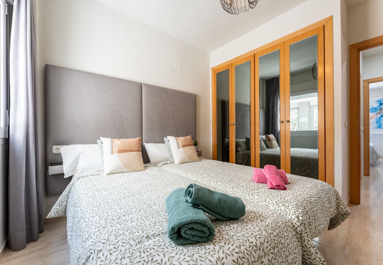 Ferienwohnung in El Ejido - AlmeriaSuite Palm Beach Golf & Pool 3301