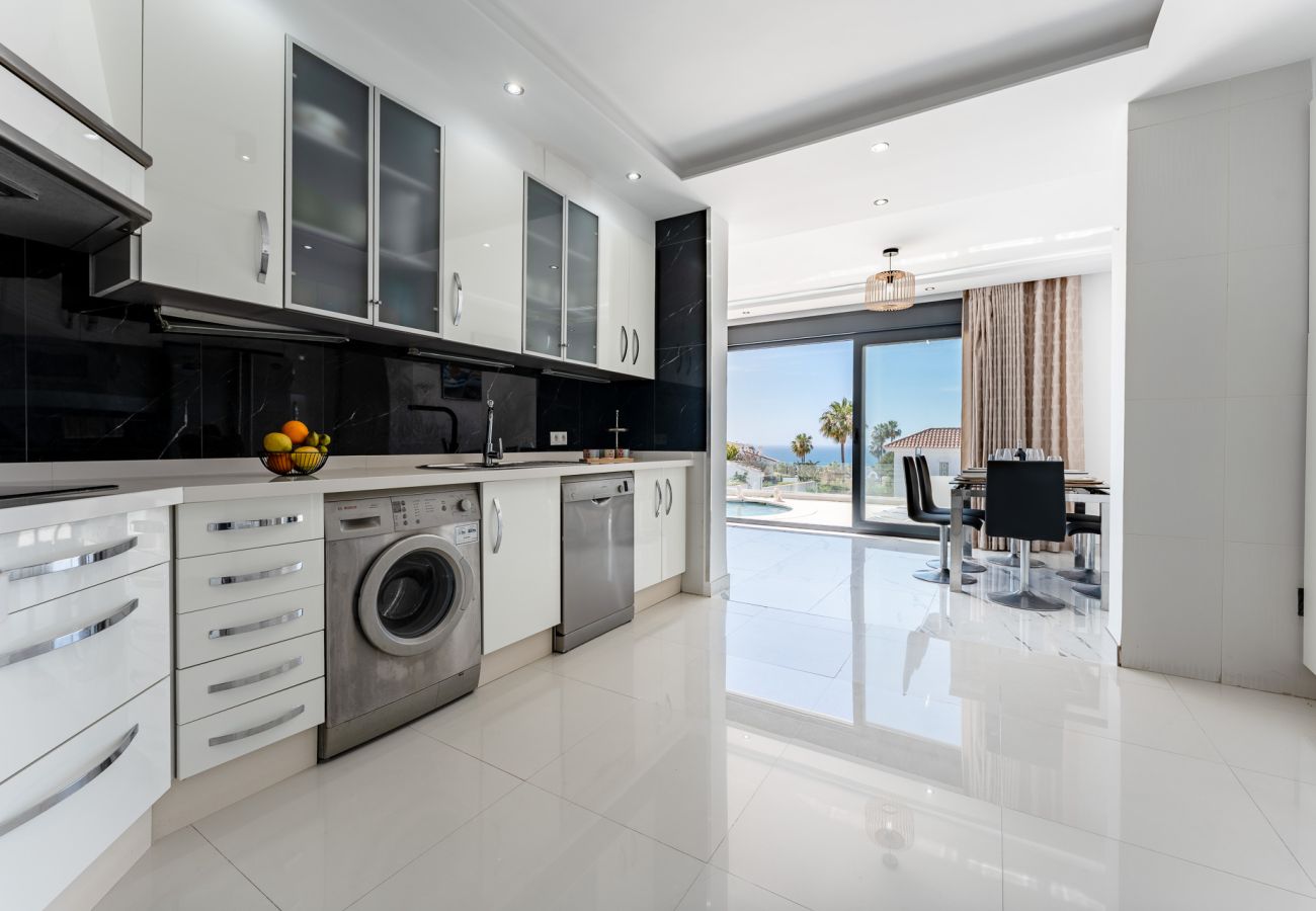 Villa in Mijas - MalagaSuite Villa Riviera Pearl