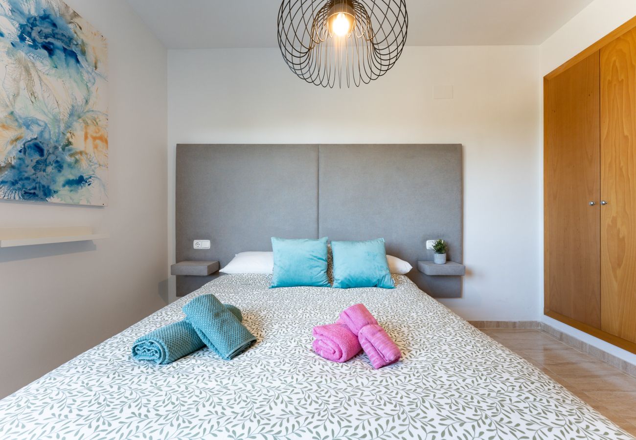 Ferienwohnung in El Ejido - AlmeriaSuite Palm Beach Golf & Pool 7002