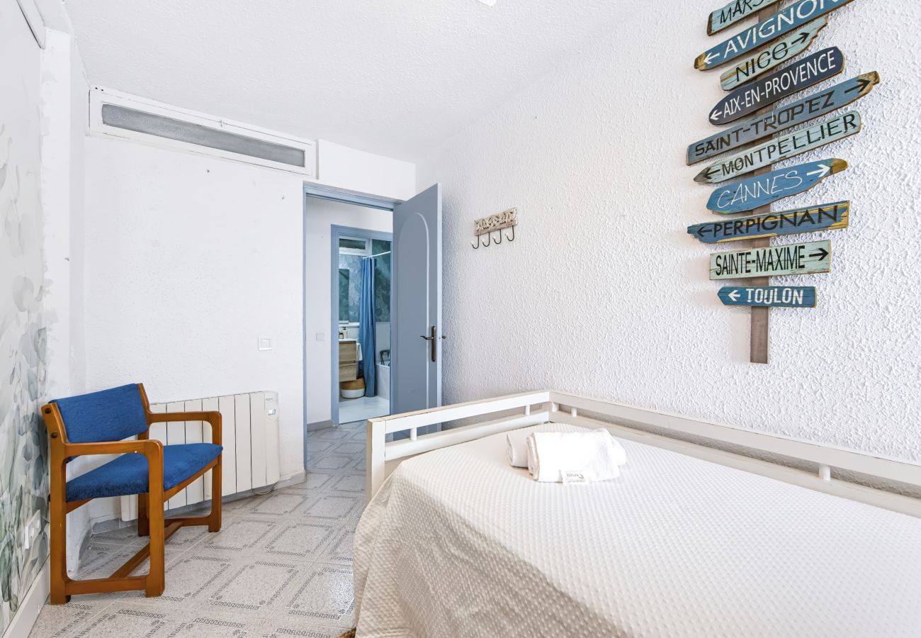Ferienwohnung in Almería - AlmeriaSuite El Barco Mar Azul