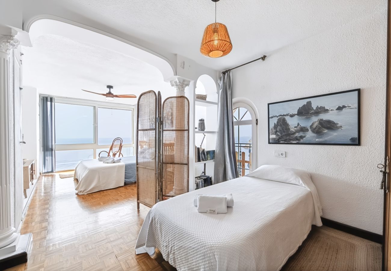 Ferienwohnung in Almería - AlmeriaSuite El Barco Mar Azul