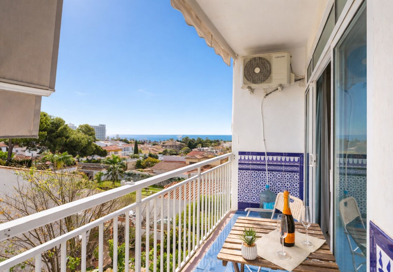 Apartment in Benalmádena - MalagaSuite Benalmadena Relax & Sun