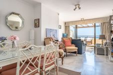 Apartment in Torremolinos - MalagaSuite Seaside Penthouse Torremolinos