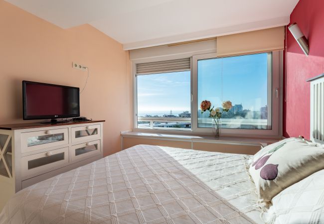 Apartment in Torremolinos - MalagaSuite Ocean Sunrise