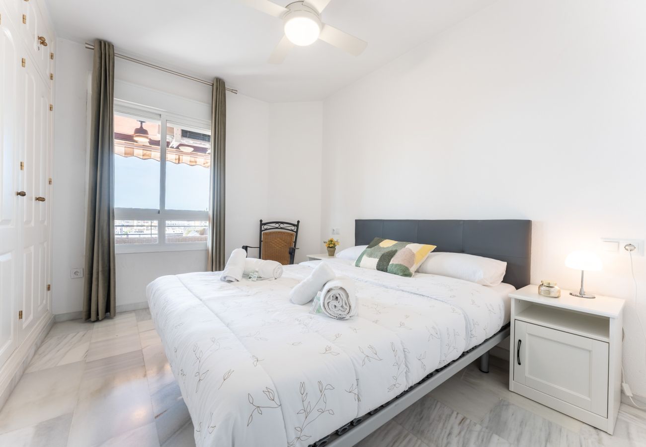 Apartment in Fuengirola - MalagaSuite Coastal Paradise Fuengirola