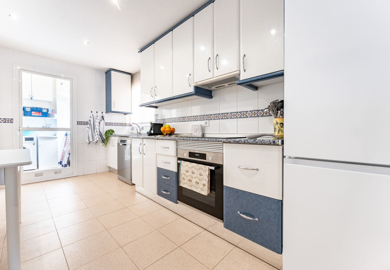 Apartment in Fuengirola - MalagaSuite Coastal Paradise Fuengirola