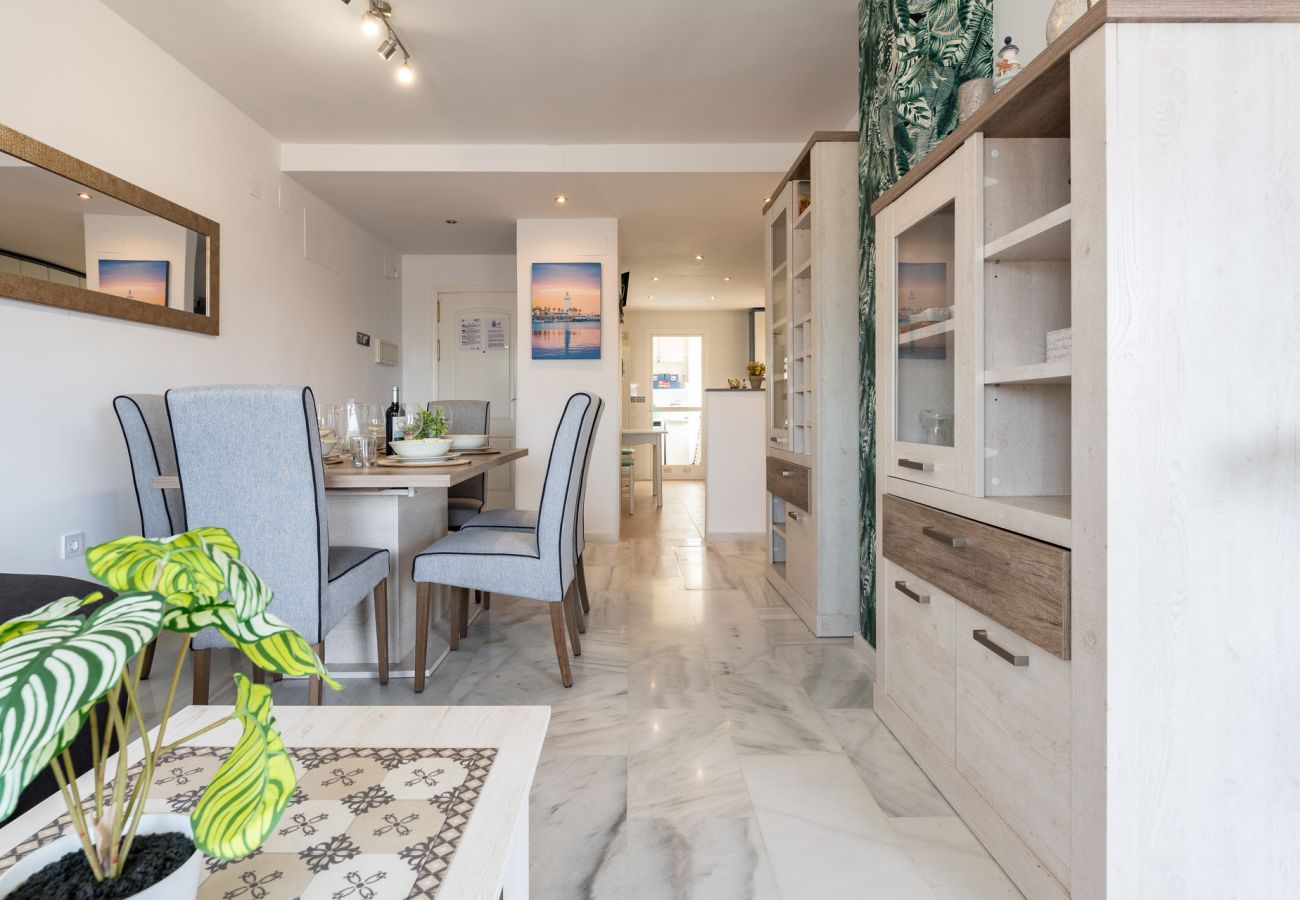 Apartment in Fuengirola - MalagaSuite Coastal Paradise Fuengirola