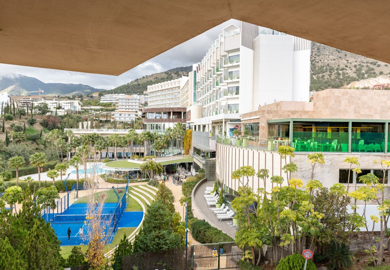 Apartment in Fuengirola - MalagaSuite Higueron Sport Club&Pool