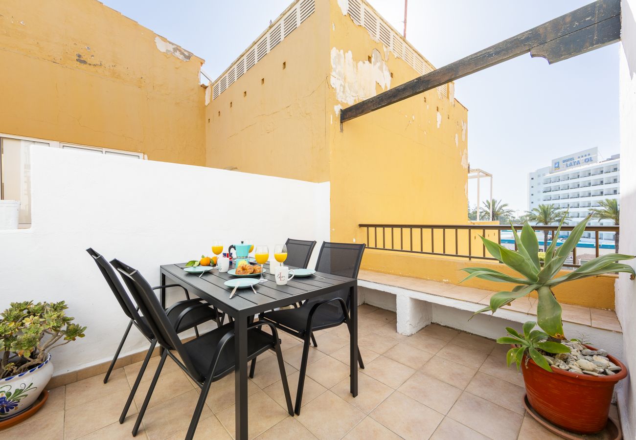 Apartment in Roquetas de Mar - AlmeriaSuite Roquetas Playa Serena