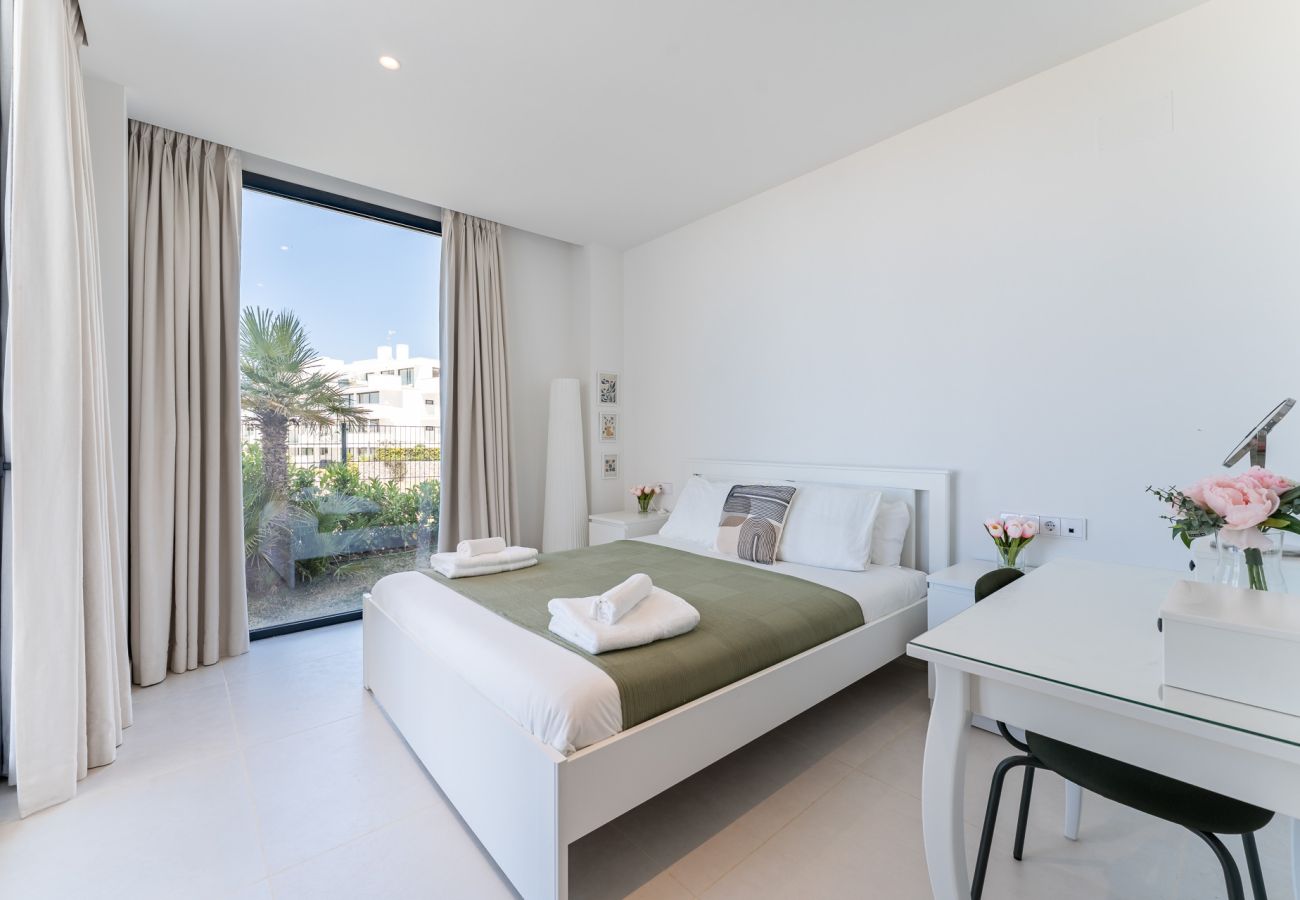Apartment in Fuengirola - MalagaSuite Higueron West