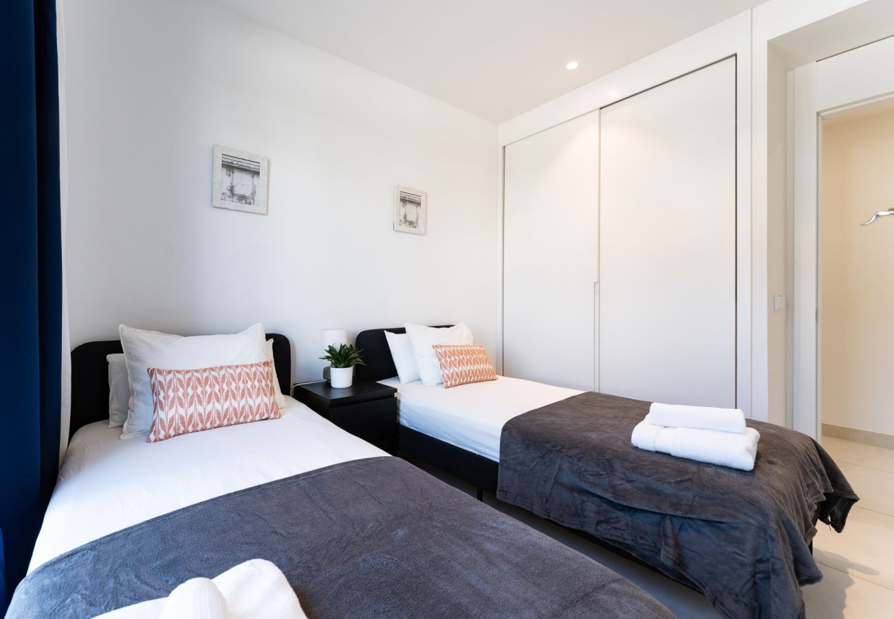 Apartment in Fuengirola - MalagaSuite Higueron West