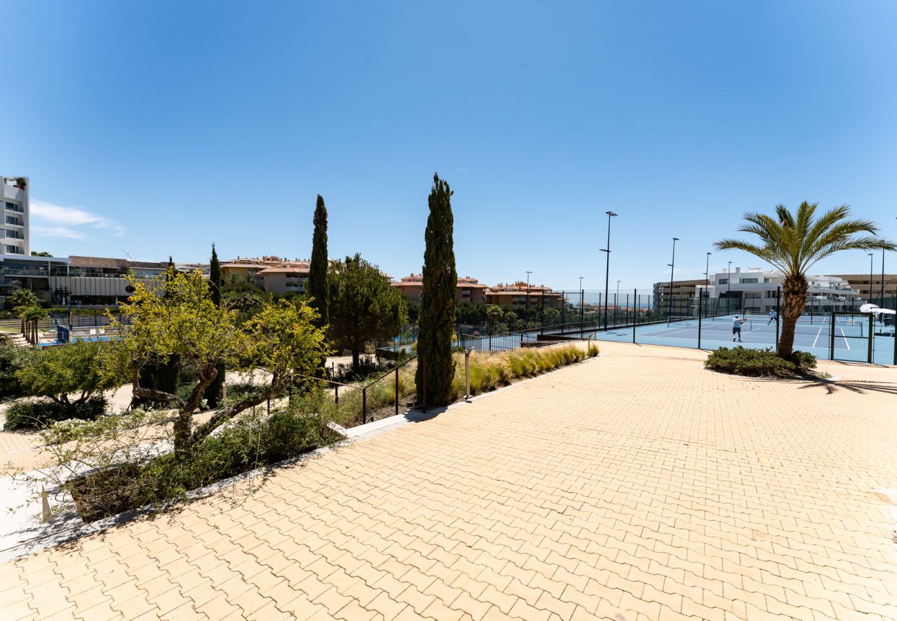 Apartment in Fuengirola - MalagaSuite Higueron West