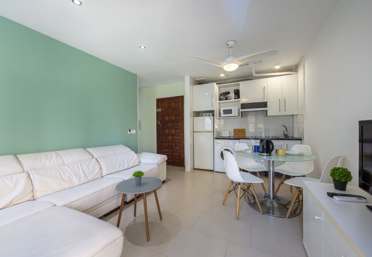 Apartment in Roquetas de Mar - AlmeriaSuite Aguadulce Vibes