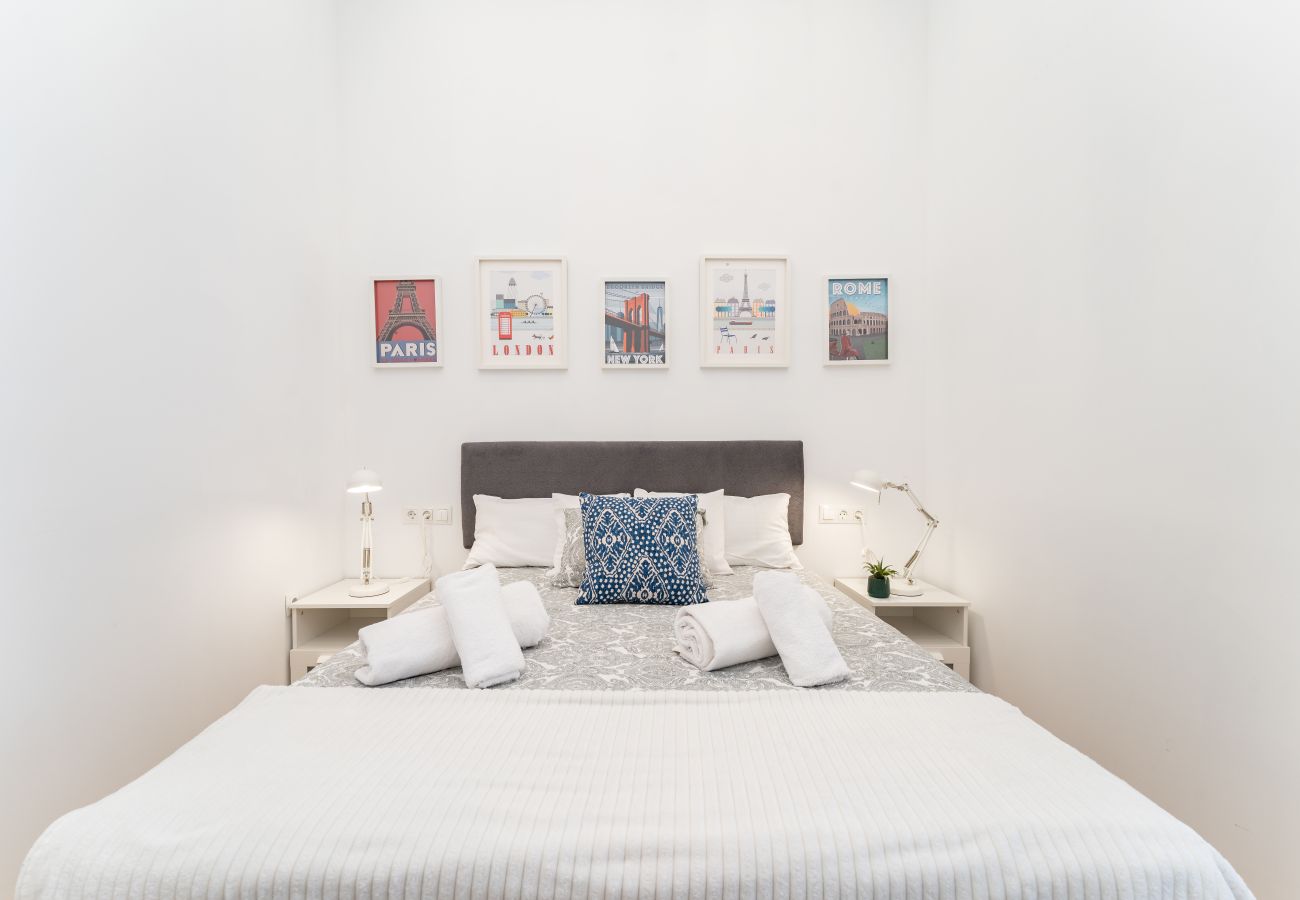 Apartment in Málaga - MalagaSuite Trendy & Cozy Apartment