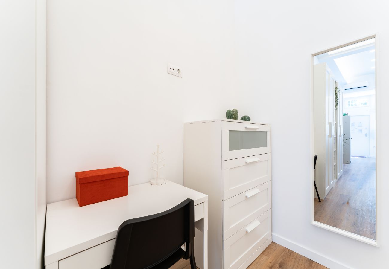 Apartment in Málaga - MalagaSuite Trendy & Cozy Apartment