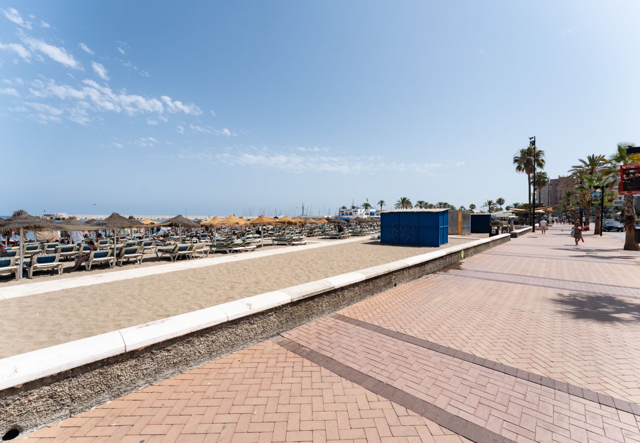 Apartment in Fuengirola - MalagaSuite Elcano Beach