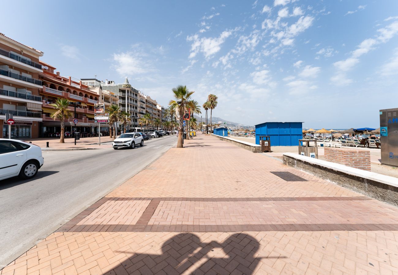 Apartment in Fuengirola - MalagaSuite Elcano Beach