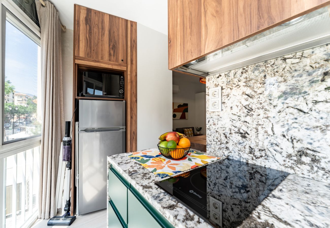 Apartment in Fuengirola - MalagaSuite Elcano Beach