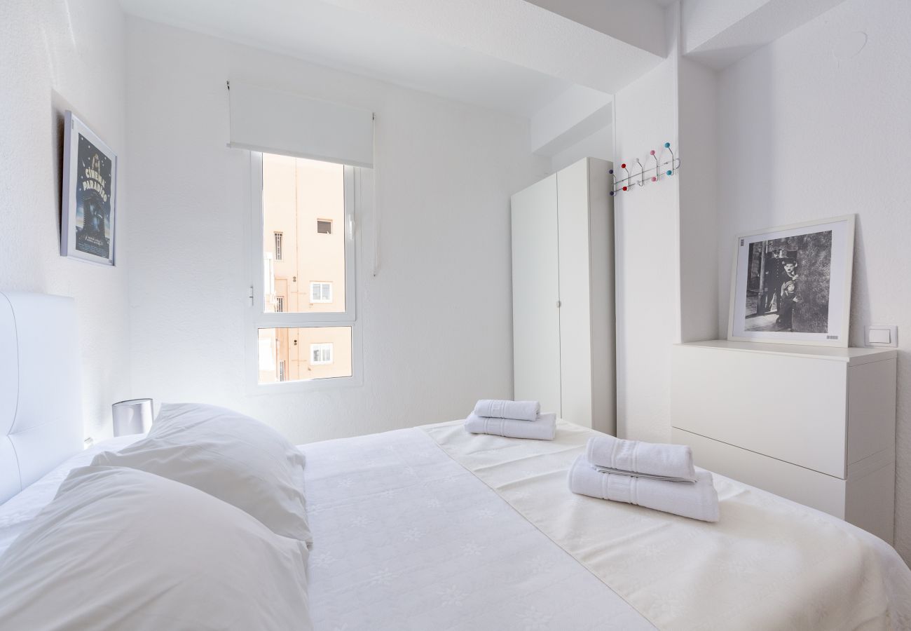 Apartment in Almería - AlmeriaSuite Las Caracolas Beach
