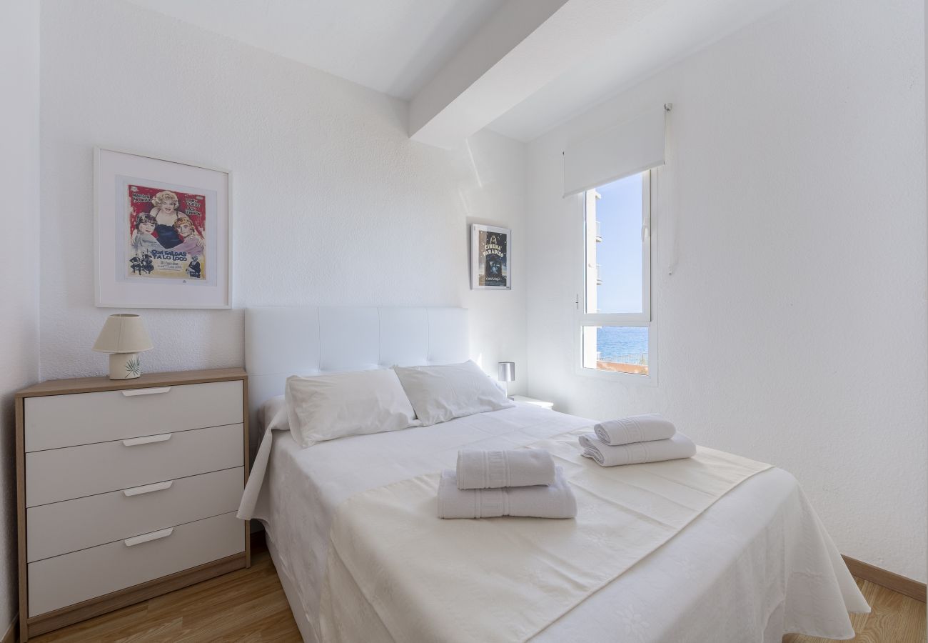 Apartment in Almería - AlmeriaSuite Las Caracolas Beach