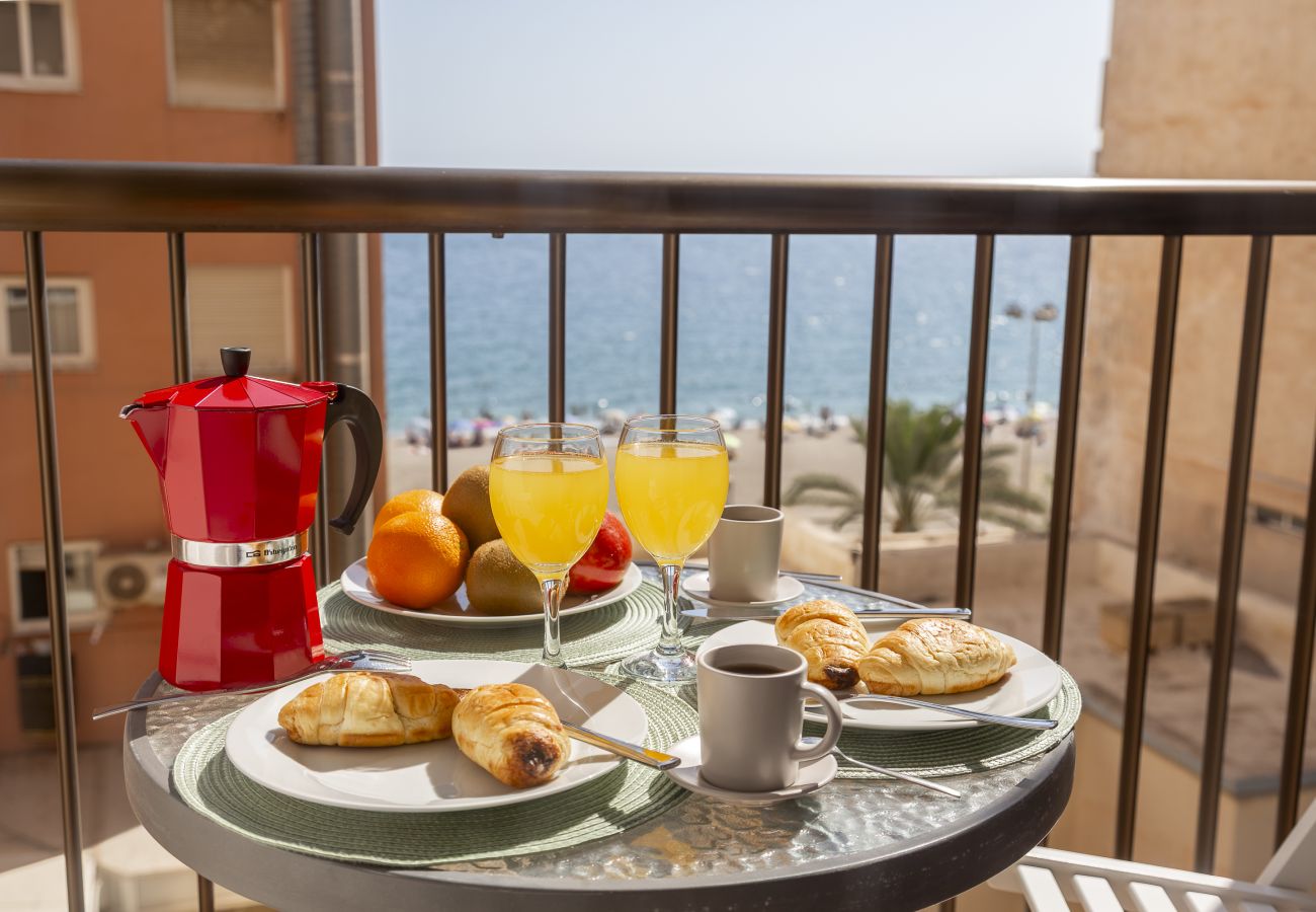 Apartment in Almería - AlmeriaSuite Las Caracolas Beach