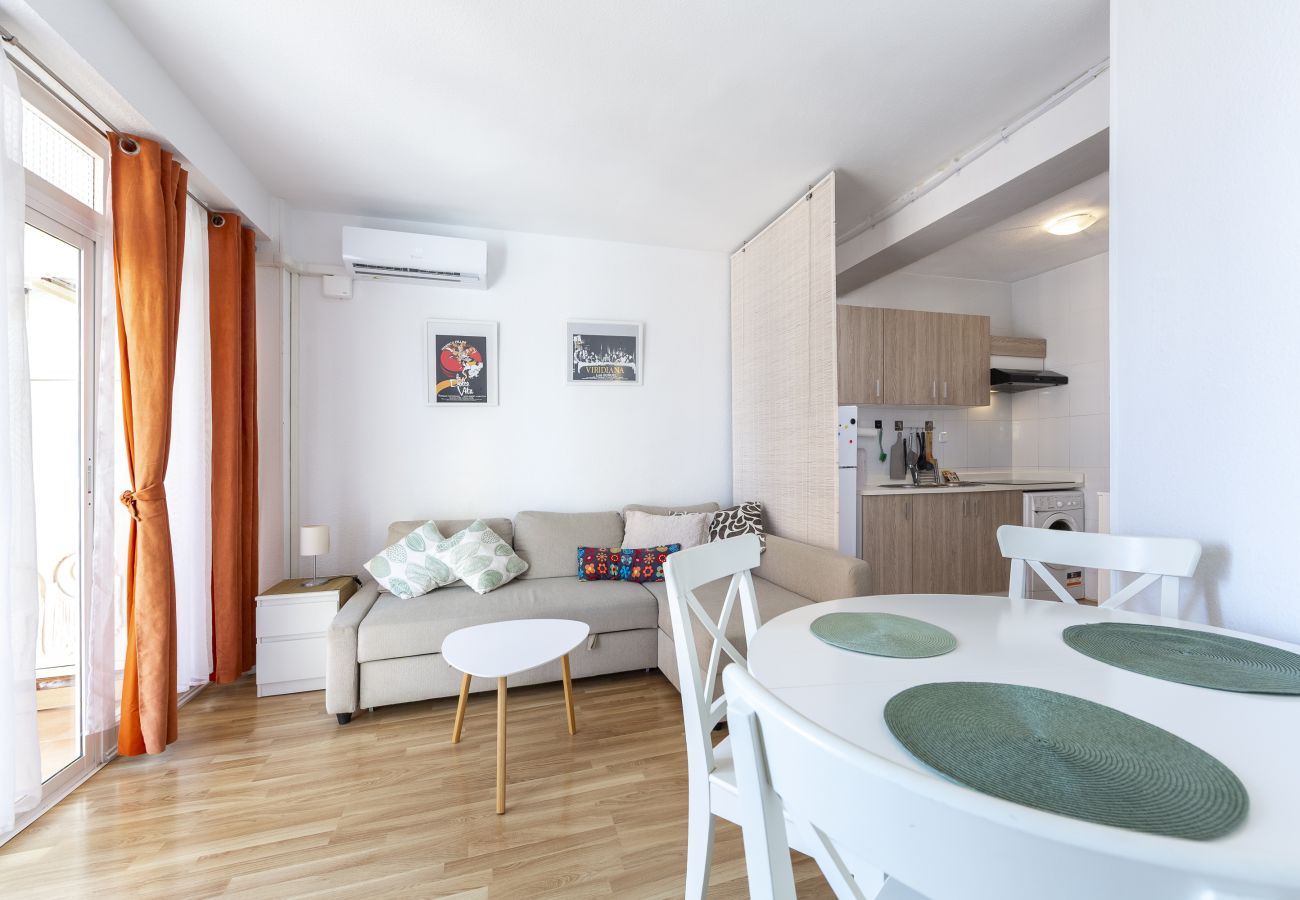 Apartment in Almería - AlmeriaSuite Las Caracolas Beach