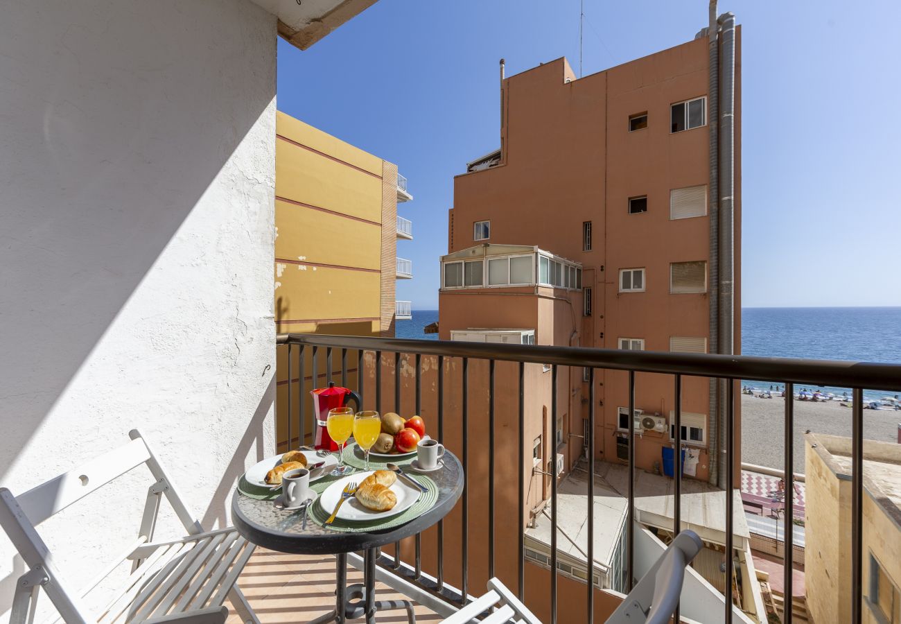 Apartment in Almería - AlmeriaSuite Las Caracolas Beach