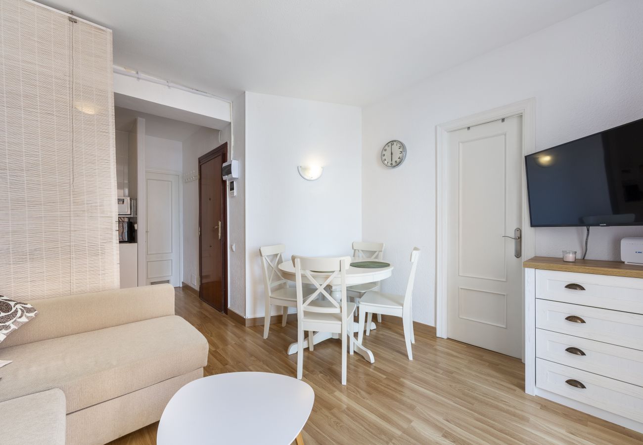Apartment in Almería - AlmeriaSuite Las Caracolas Beach