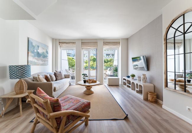  in Marbella - MalagaSuite Duplex Marbella with Parking