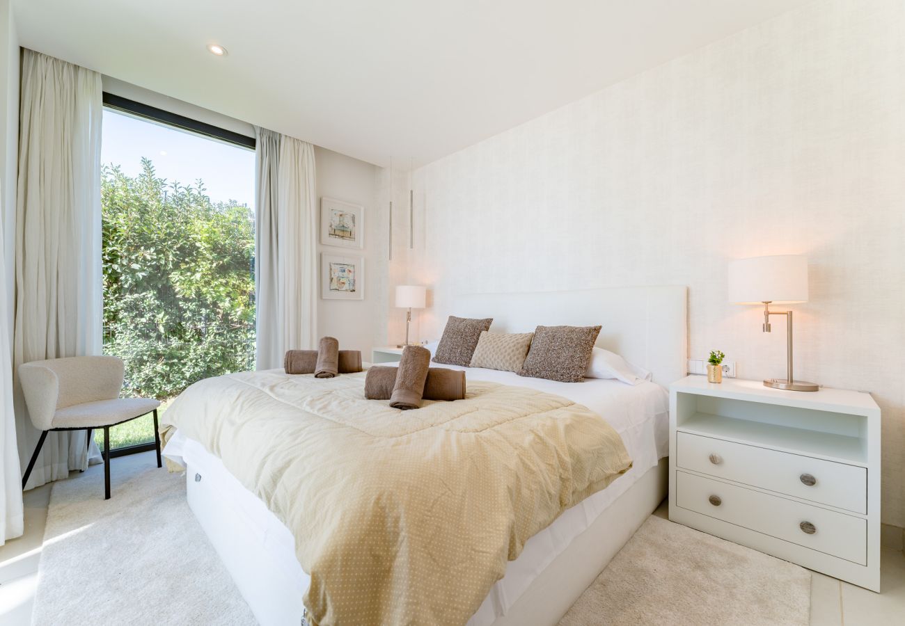 Apartment in Fuengirola - MalagaSuite Higueron West Luxury & Private Pool