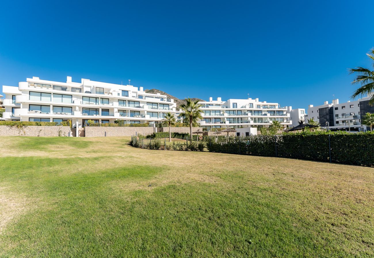 Apartment in Fuengirola - MalagaSuite Higueron West Luxury & Private Pool