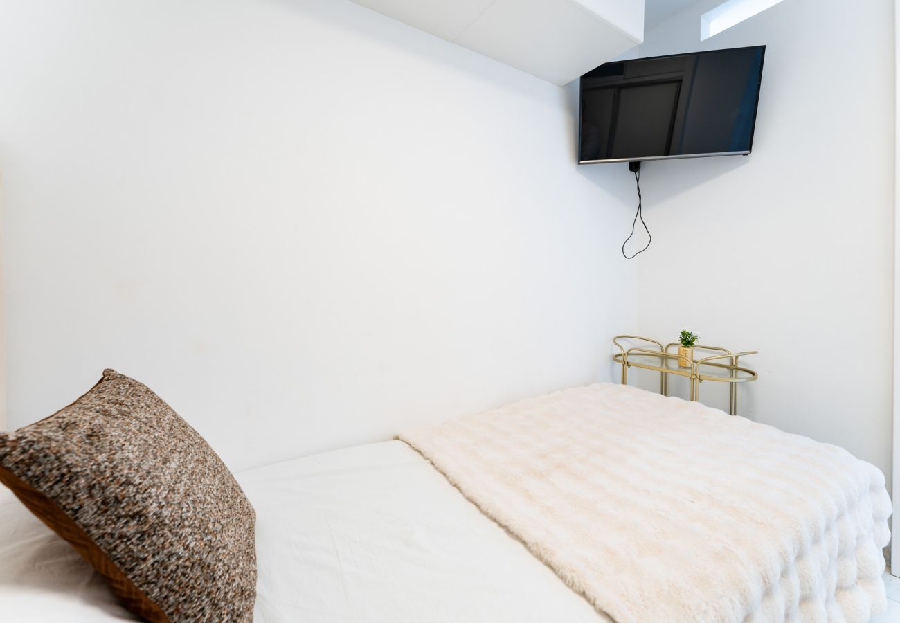 Apartment in Fuengirola - MalagaSuite First Line Beach Terrace