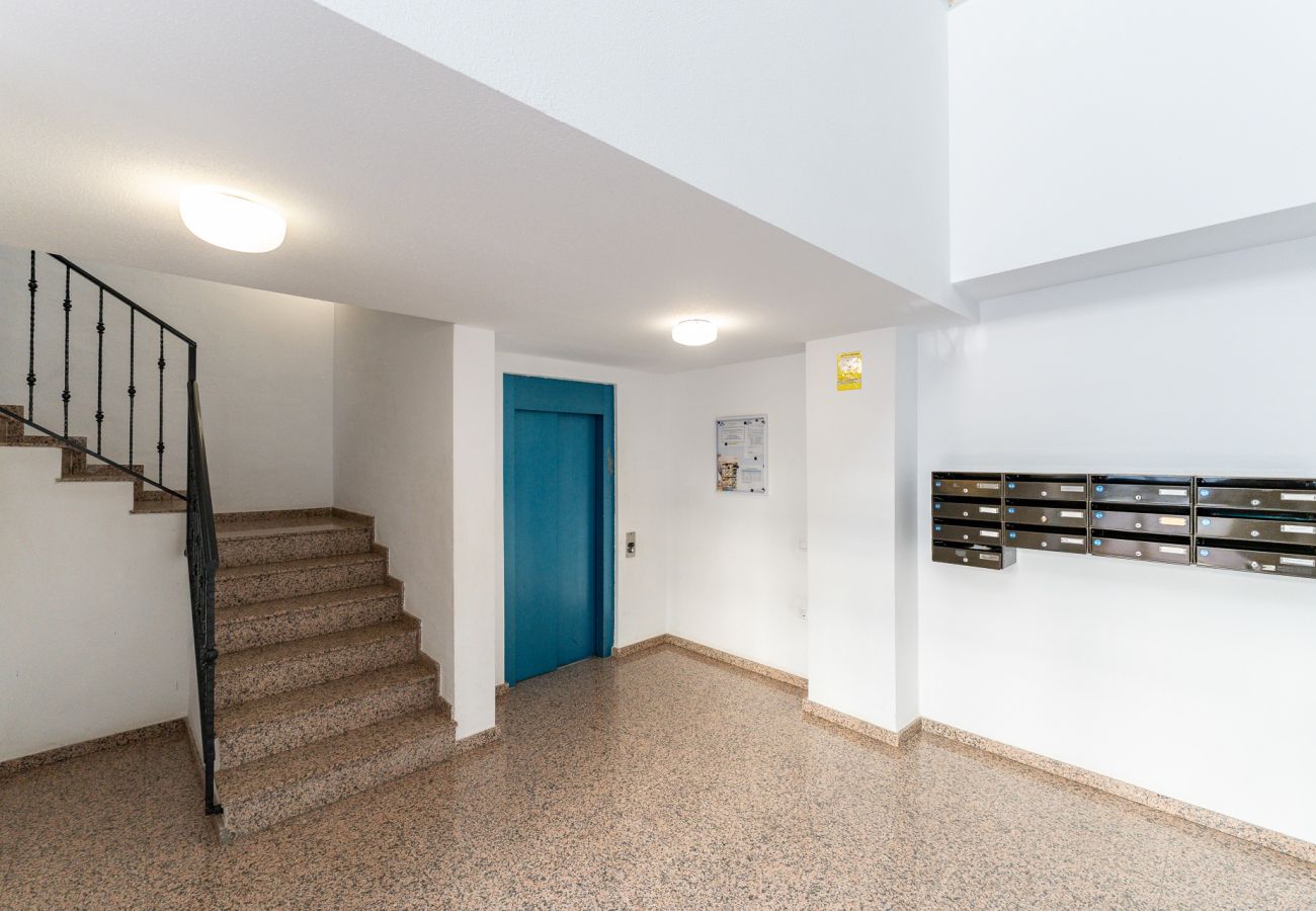 Apartment in Estepona - MalagaSuite Estepona Sun & Terrace