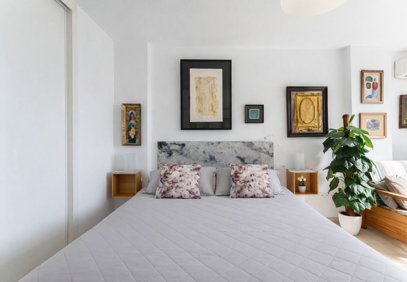 Apartment in Torremolinos - MalagaSuite Brisa Marina Las Estrellas