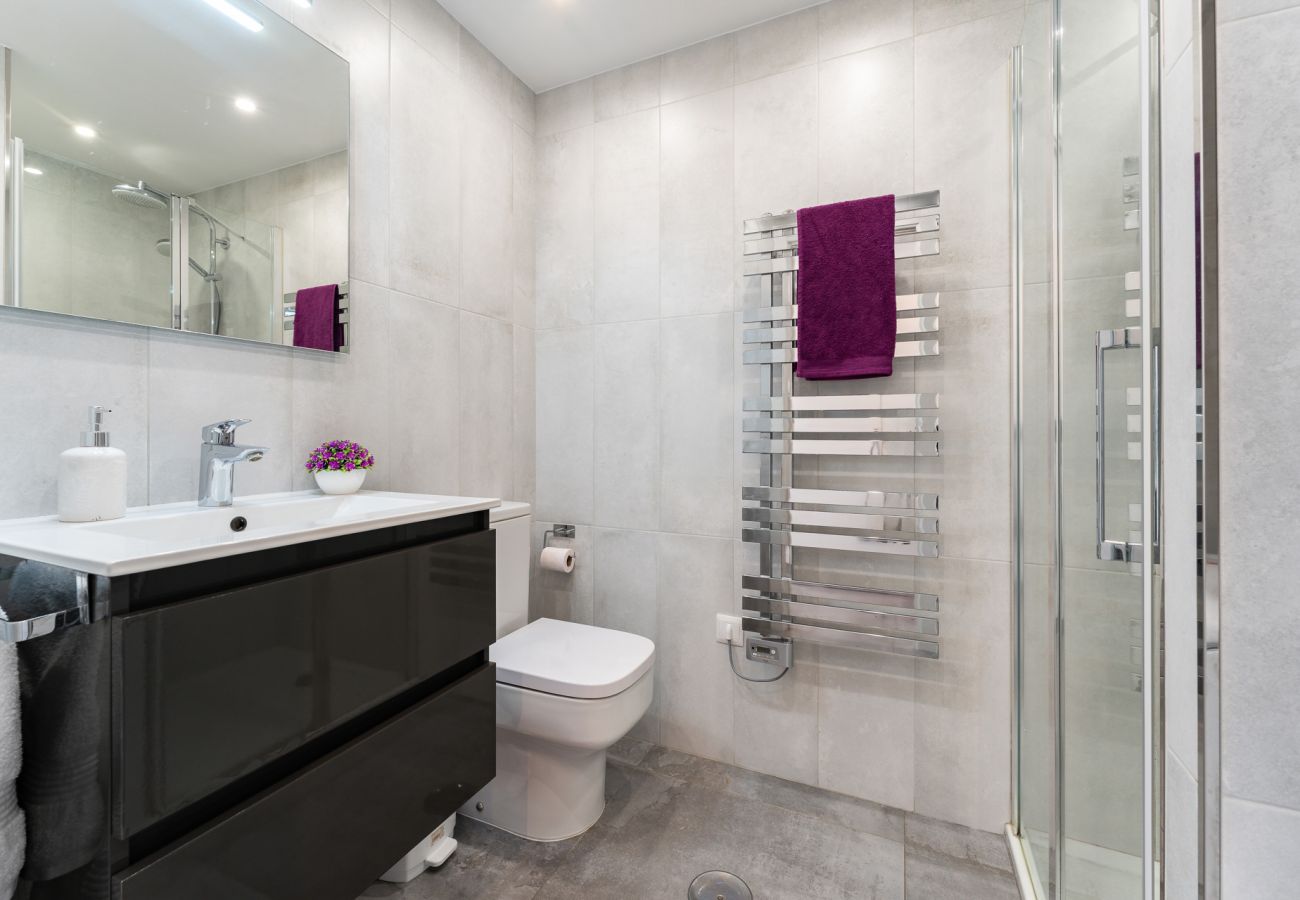 Apartment in Fuengirola - Malagasuite Stella Maris Front beach