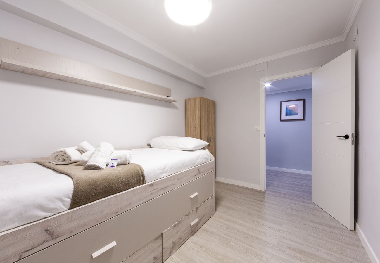 Apartment in Almería - AlmeriaSuite El Zapillo Beach