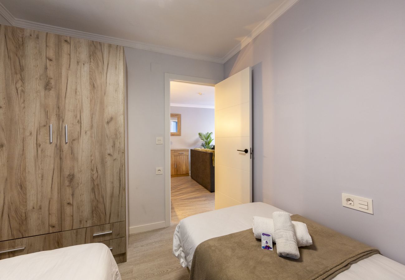 Apartment in Almería - AlmeriaSuite El Zapillo Beach