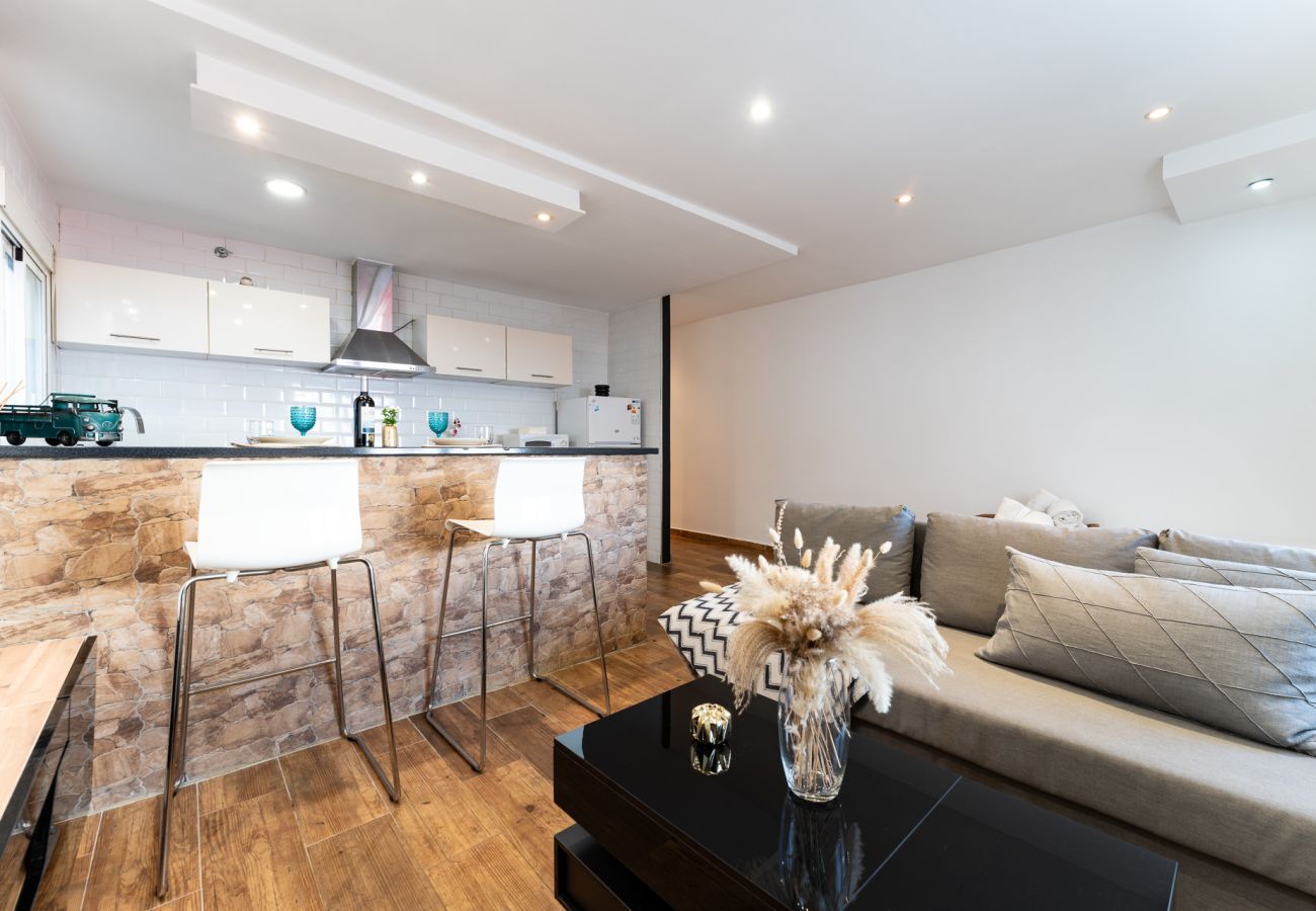 Apartment in Torremolinos - MalagaSuite City Central Torremolinos