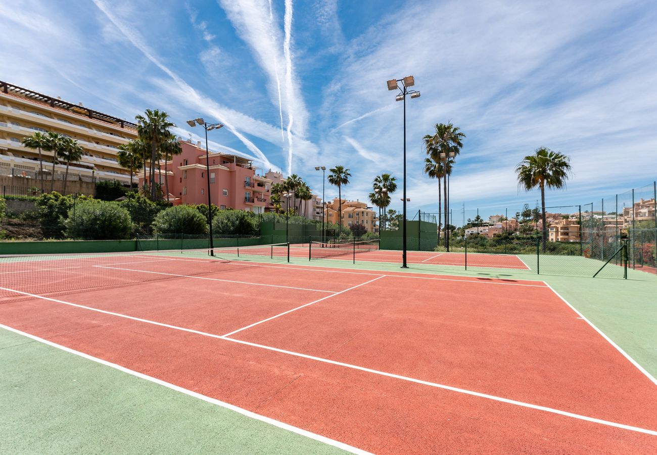 Apartment in Mijas - MalagaSuite Riviera Golf & Pool