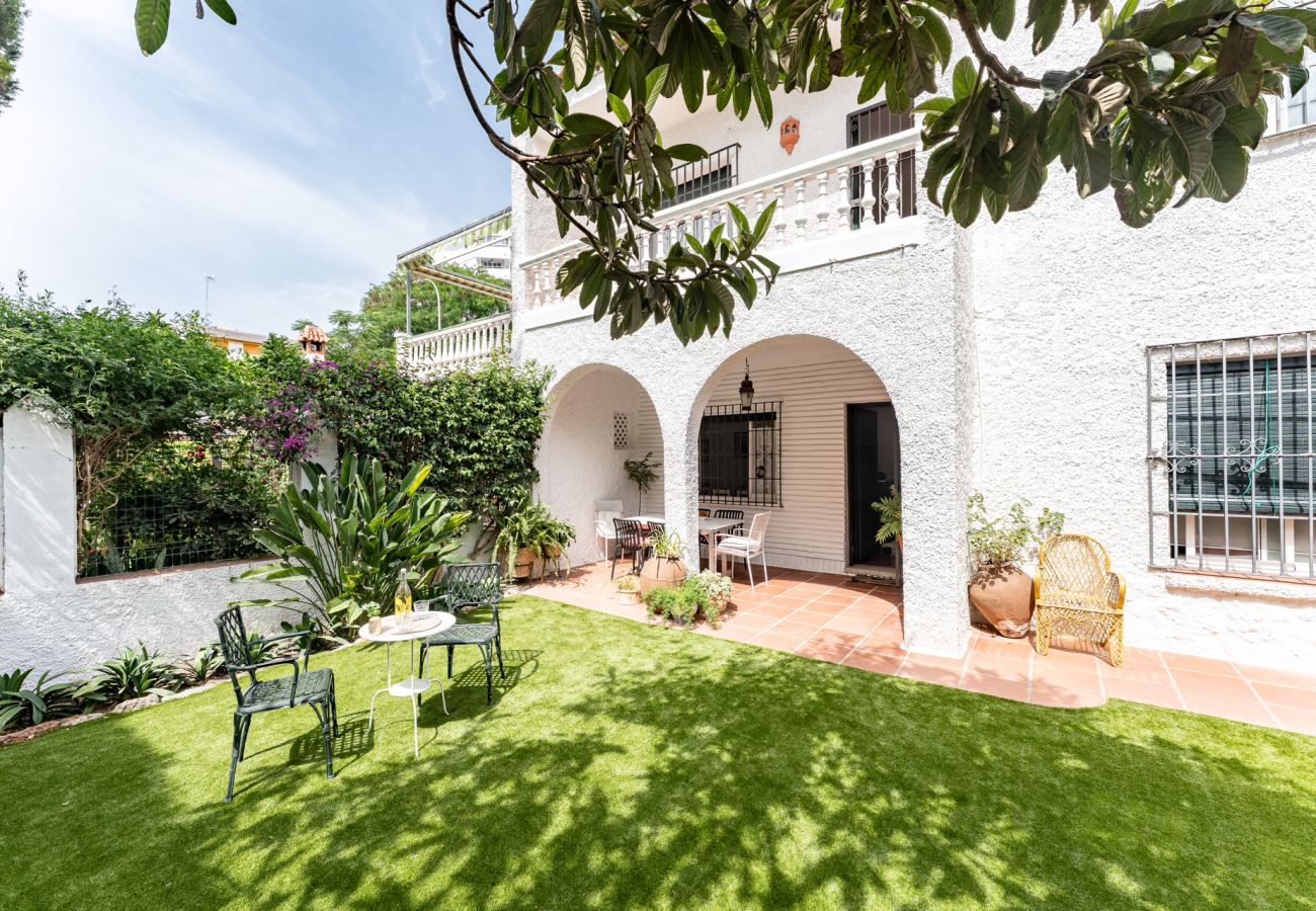 House in Torremolinos - MalagaSuite Cipres House Beach & Garden