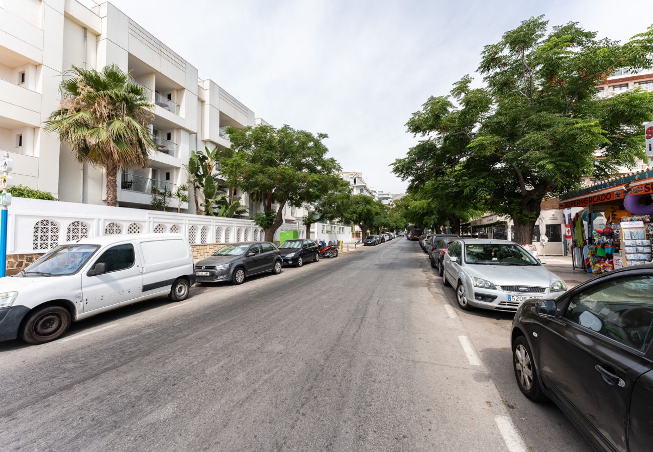 House in Torremolinos - MalagaSuite Cipres House Beach & Garden