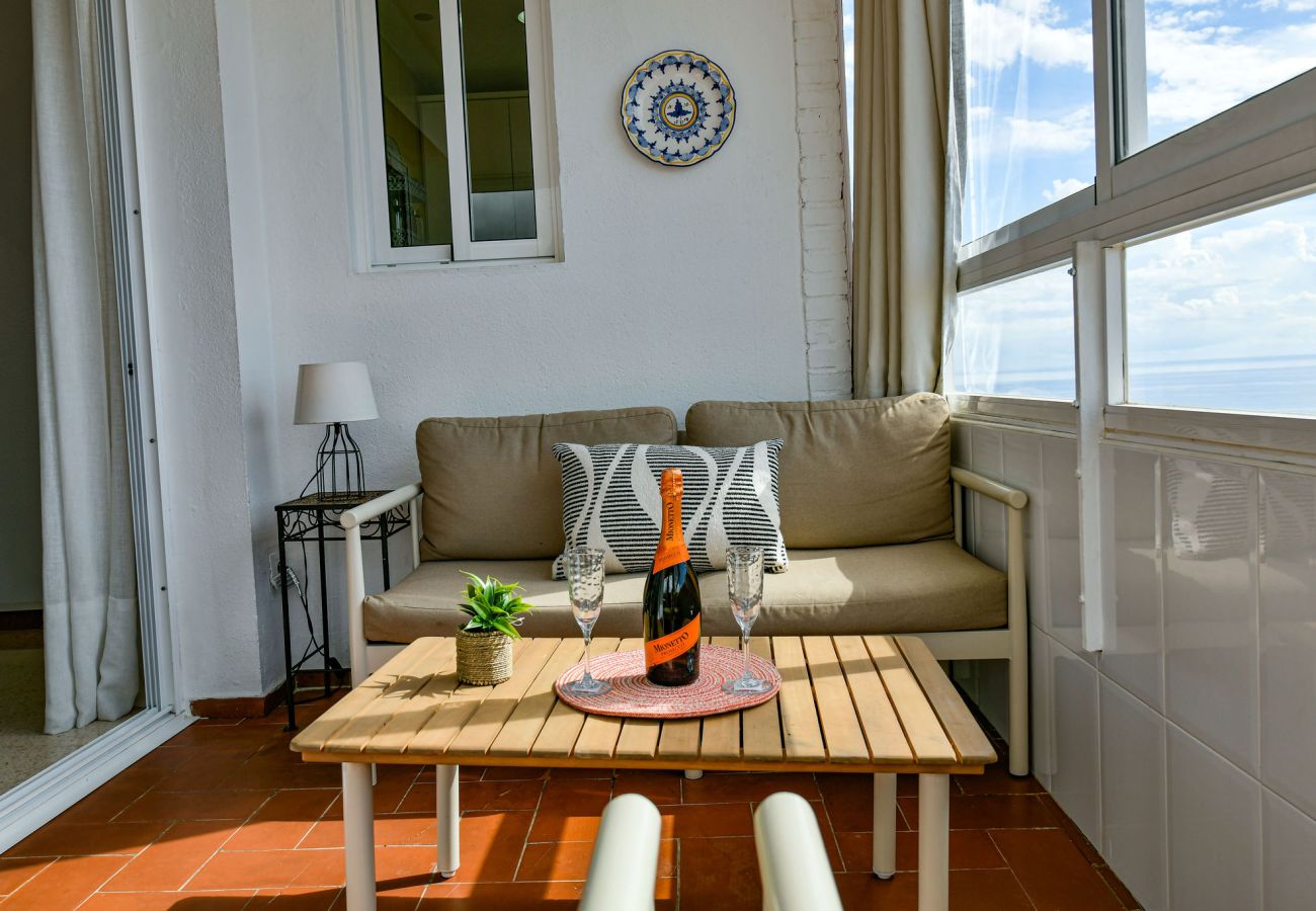 Apartment in Benalmádena - MalagaSuite Sea Horizon with Terrace