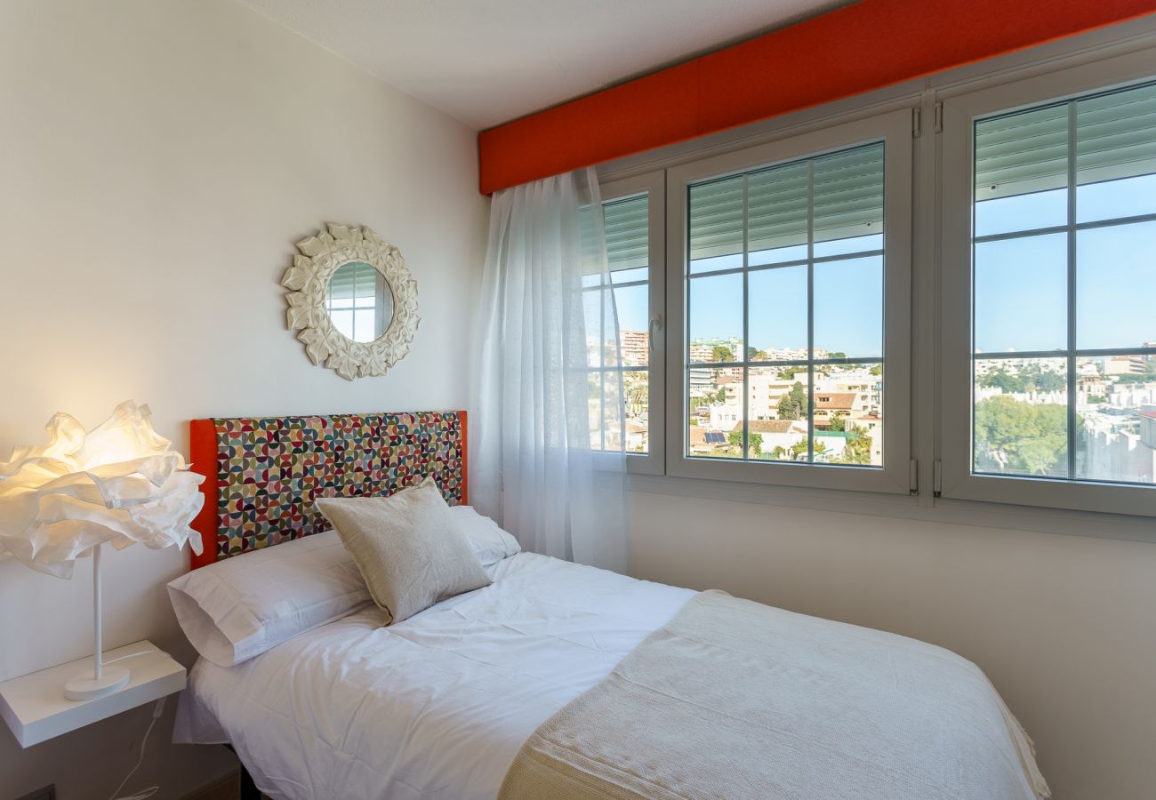 Appartement à Torremolinos - MalagaSuite Carihuela Seaview